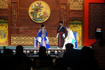 甘肅省京劇院慶祝2016年春節(jié)京劇演出活動精彩紛呈高潮迭起