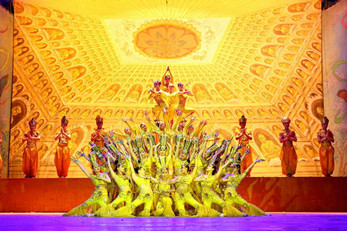 省雜技團(tuán)舞美部奔赴敦煌為駐場(chǎng)演出做準(zhǔn)備