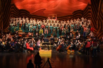 國(guó)家藝術(shù)基金大型交響合唱《夢(mèng)回敦煌》將在敦煌結(jié)項(xiàng)演出