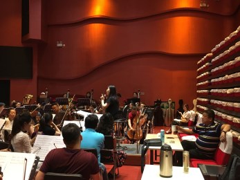 交響合唱《夢(mèng)回敦煌》與同學(xué)們零距離見面