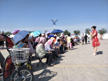 文化惠民，我把歡樂送鄉(xiāng)親——甘肅省歌舞劇院“紅色文藝輕騎兵”揚(yáng)鞭催馬向前方