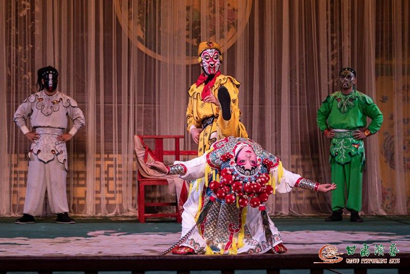 甘肅演藝集團敦煌藝術團演出京劇折子戲《借扇》《林沖夜奔》《汾河灣》