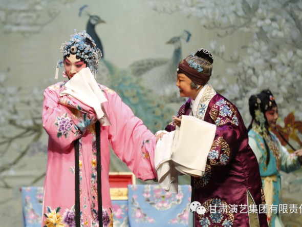 習(xí)近平總書記回信勉勵：在教學(xué)相長中探尋藝術(shù)真諦，在服務(wù)人民中砥礪從藝初心—甘肅演藝集團敦煌藝術(shù)團參加中國戲曲學(xué)院70周年匯報演出