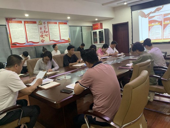 甘肅秦腔藝術劇院開展學習貫徹省第十四次黨代會精神專題黨課活動